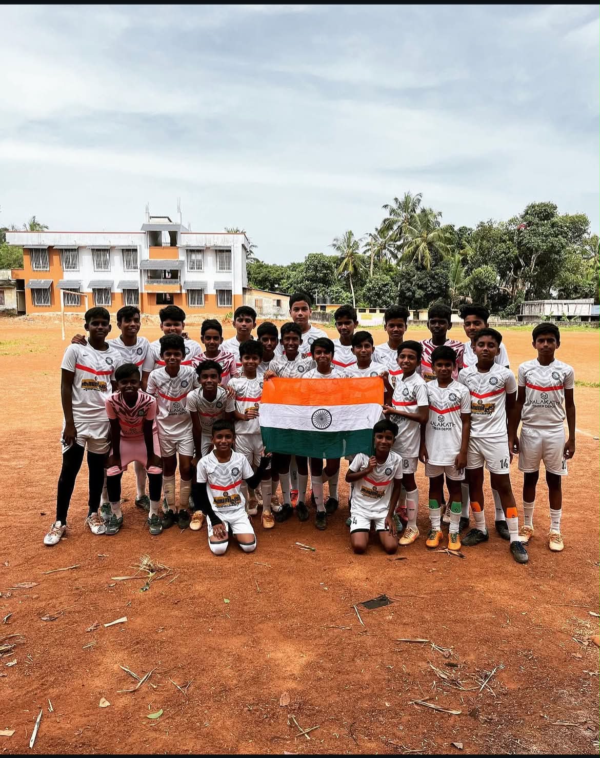 GCC Chalissery Built through community